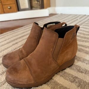 Sorel Tan Suede Leather Chelsea Wedge Ankle Boots